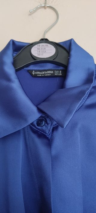 Camisa crop satinada