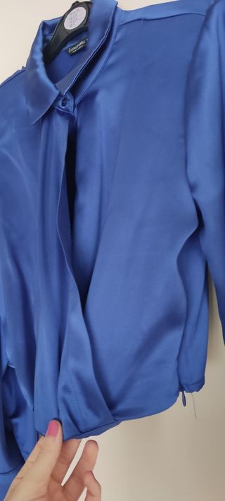 Camisa crop satinada