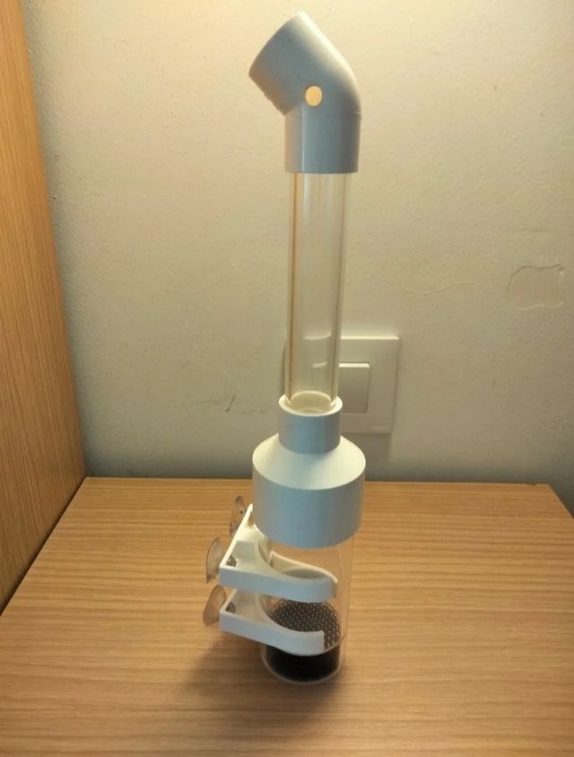 Incubadora acuario+ césped de cria