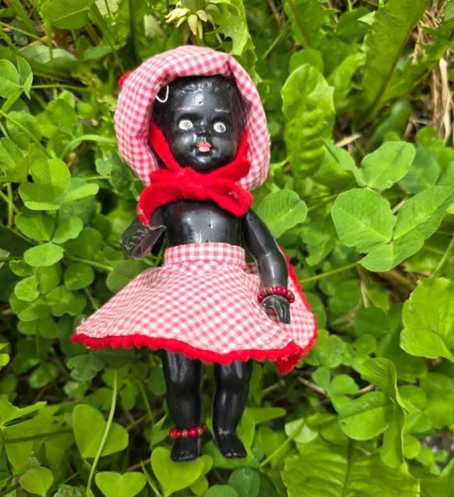 Preciosa muñeca antigua