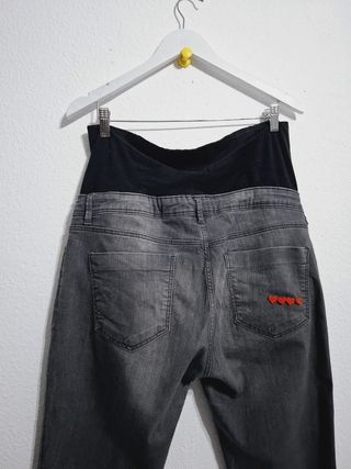 Pantalón premamá talla 44
