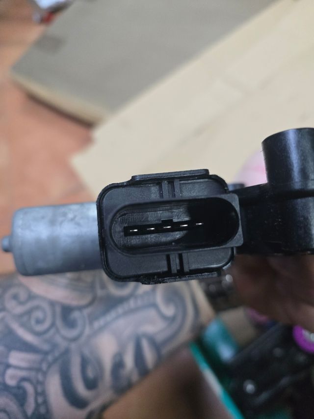 Motor elevalunas delantero izquierdo bmw