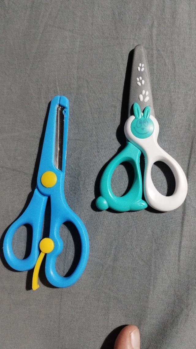 Tijeras infantiles 