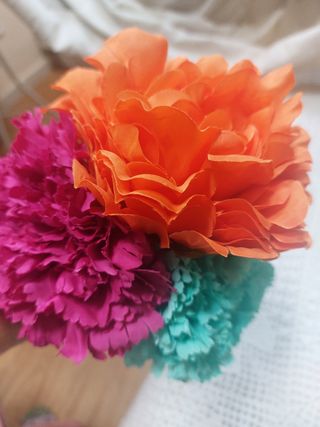 Flores y complementos flamenca