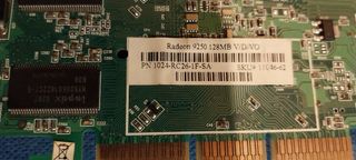 Placa madre AGP 8x DDR 400, ATI 9250