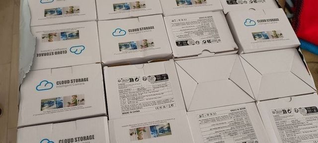 Cámara wifi 360 + SD 32gb. Unidades