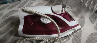 Plancha de vapor Comelec