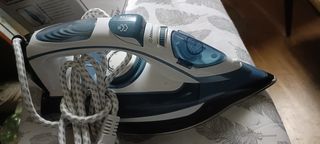 Plancha de vapor Black+Decker