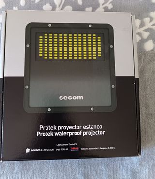 FOCO PROYECTOR LED