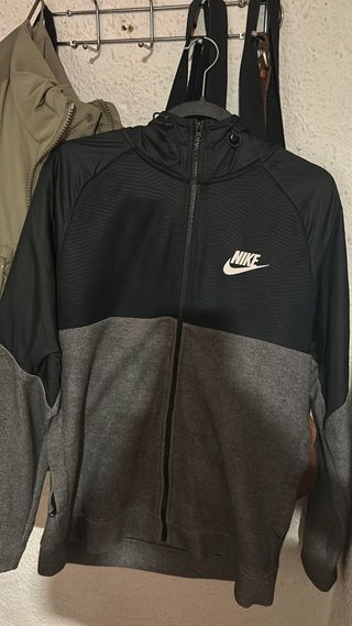 Chaqueta nike