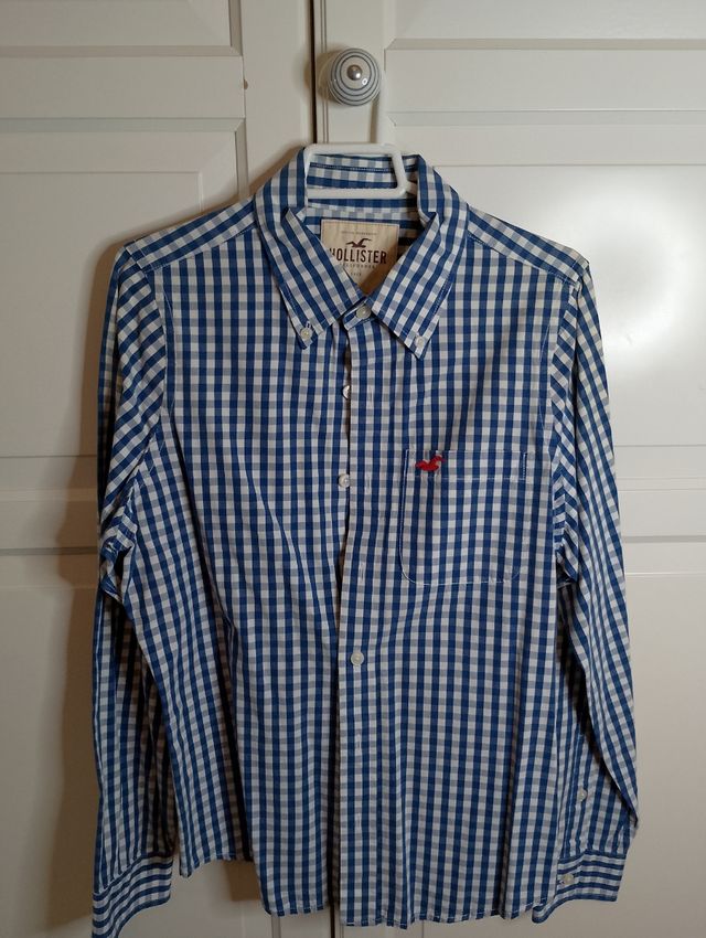 Camisa Hollister cuadros azul marino.