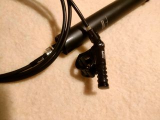 Tija telescópica rock shox rever de 125 mm y 30.9