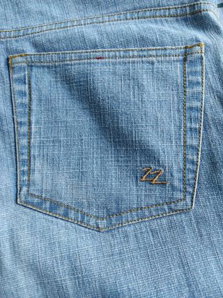 Pantalón vaquero campana vintage.