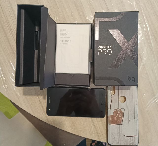 BQ AQUARIS X PRO