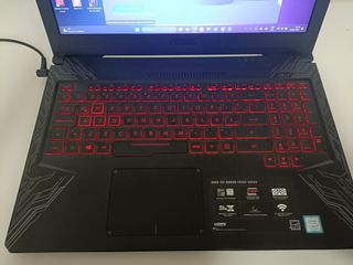 Laptop Asus Gaming FX504