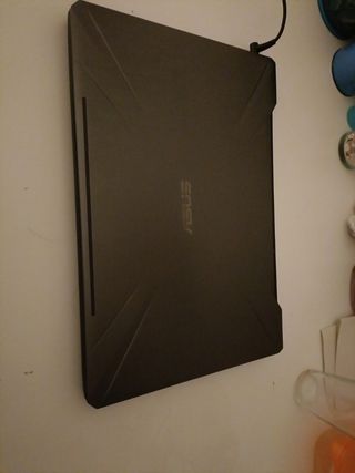 Laptop Asus Gaming FX504