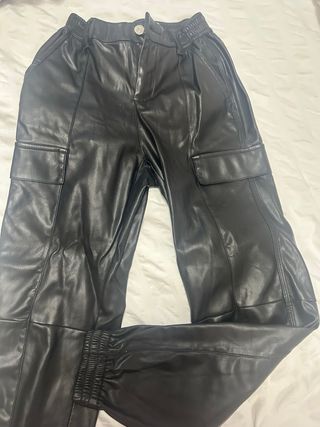 Pantalon cargo cuero
