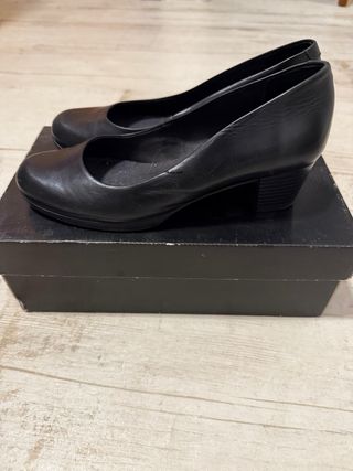 Zapatos piel tacon
