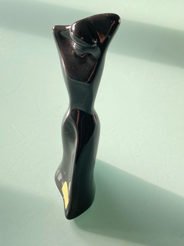 FIGURA VINTAGE ESCULTURA FEMENINA ISMAEL CASÉS