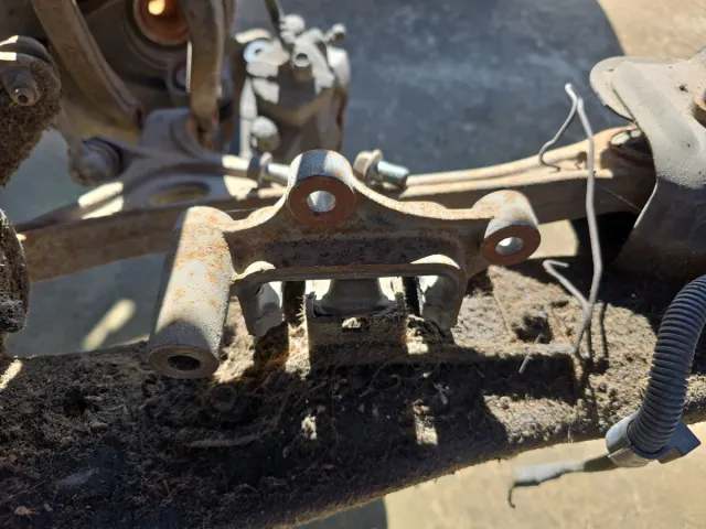 Despiece Honda Accord 2.2 ctdi