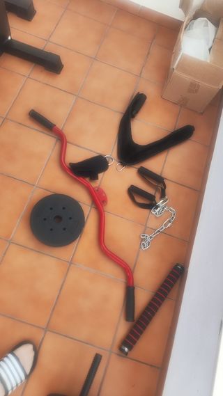 Multiestacionde hasta 75kg más tablet por 140 euro