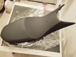 Asiento Ducati Hyperstrada original.