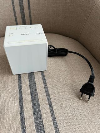 Radio despertador SONY