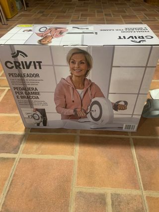 Bicicleta estatica de piernas y brazos