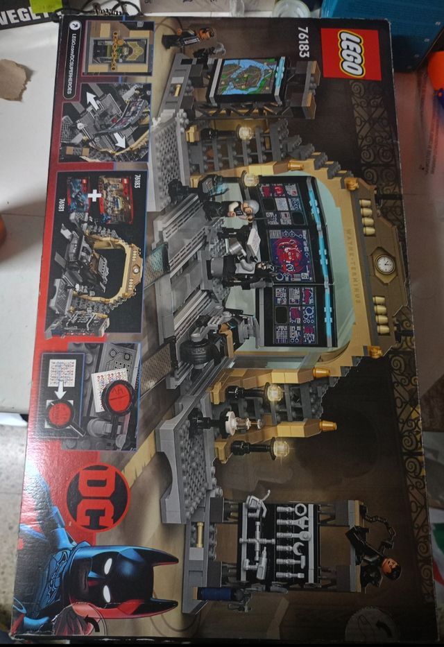 LEGO 76183 Batcueva Combate contra The Riddler NEW