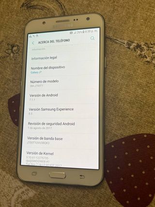 Samsung Galaxy J7 16GB + SD card