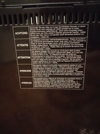 Estufa de keroseno electrónica.