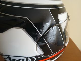 Capacete Arai Chaser-V Launch