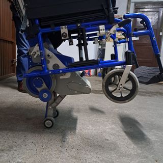 Silla eléctrica para subir escaleras. 