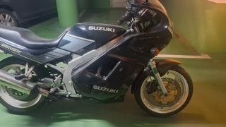 Moto Suzuki GS500