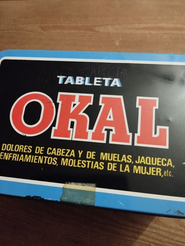 Caja antigua okal