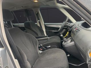 Citroen Grand C4 Picasso 1.6 HDI SX 80 kW (110 CV)