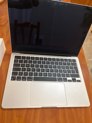 MacBook Air M2 