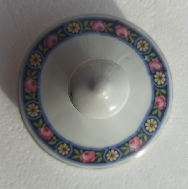 Cafetera de porcelana. Años 50