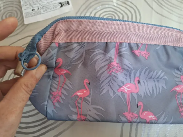 Neceser Estampado Flamencos y Hojas