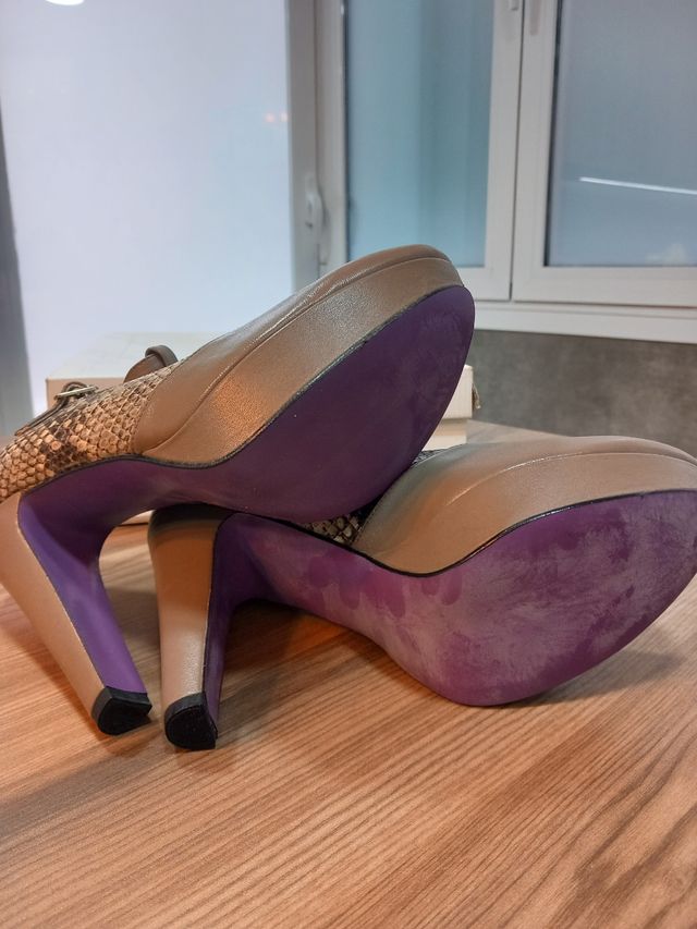 Zapatos tacón T.41 animal print serpient