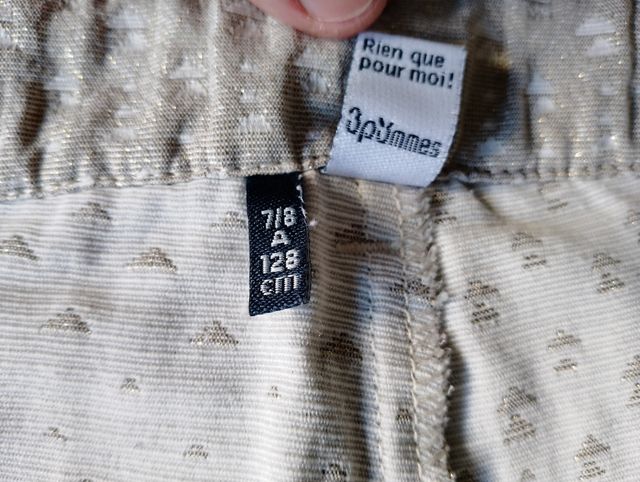 PANTALÓN CORTO NIÑA