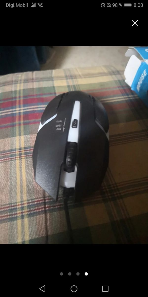 Teclado mecánico más ratón negro con led