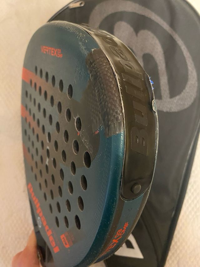 Pala de padel Bullpdel vertex comfort