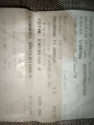 Pocophone F1 6GB+128 (Armoured Edition)