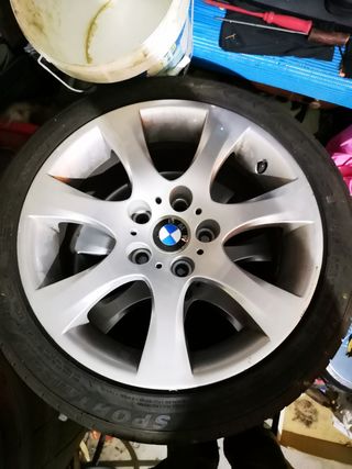Llantas originales bmw 17' 4 ruedas y neumáticos  
