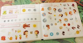 Baby enciclopedia. El Universo (Larousse - Infantil / Juvenil - Castellano - A Partir De 3 Años - Baby Enciclopedia) (Spanish Edition)
