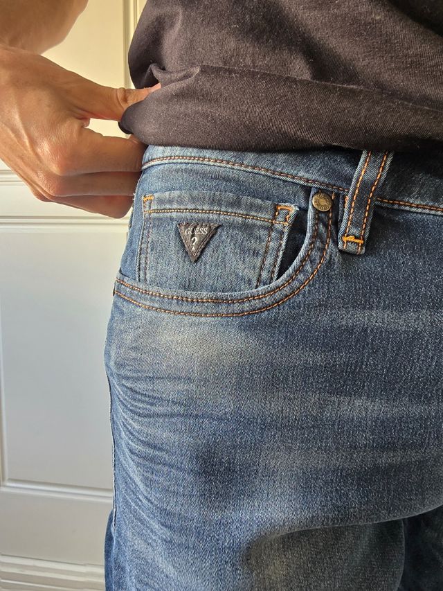 Vaquero hombre GUESS