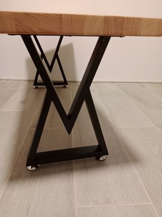 Banco madera maciza pino. Dispono de más uidades.