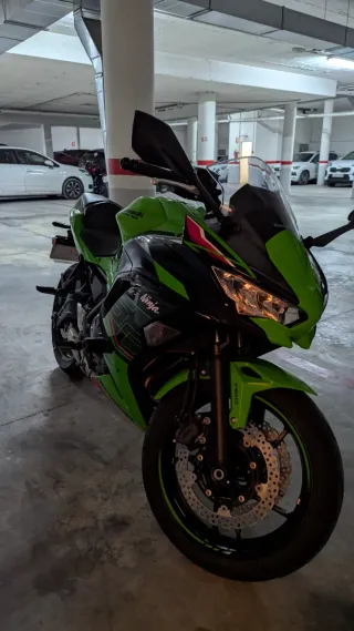 KAWASAKI NINJA 650 2024 — 6.500 km — COMO NUEVA