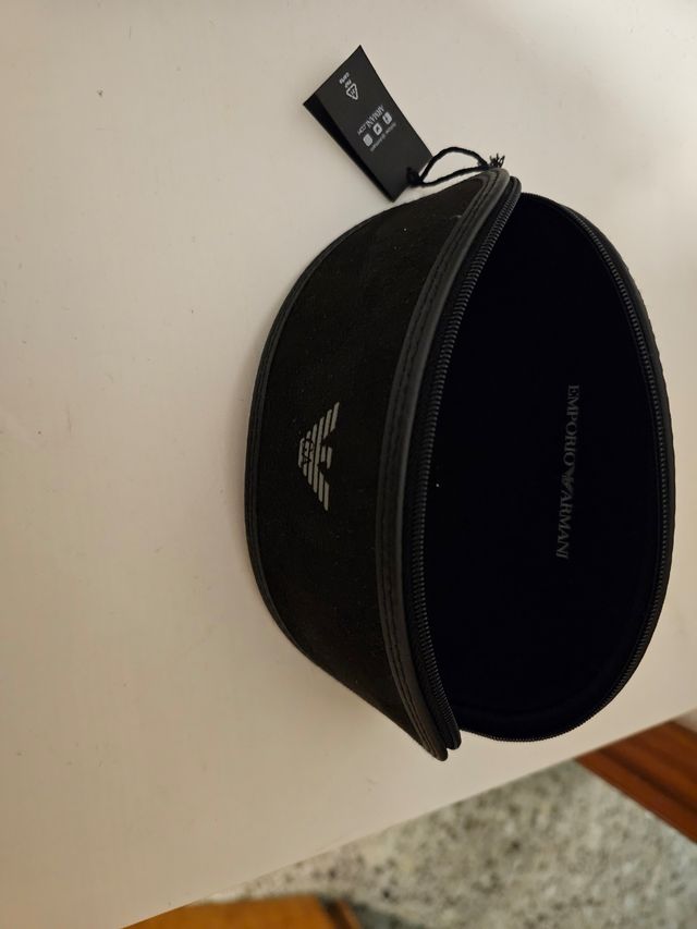 Funda gafas Emporio Armani original